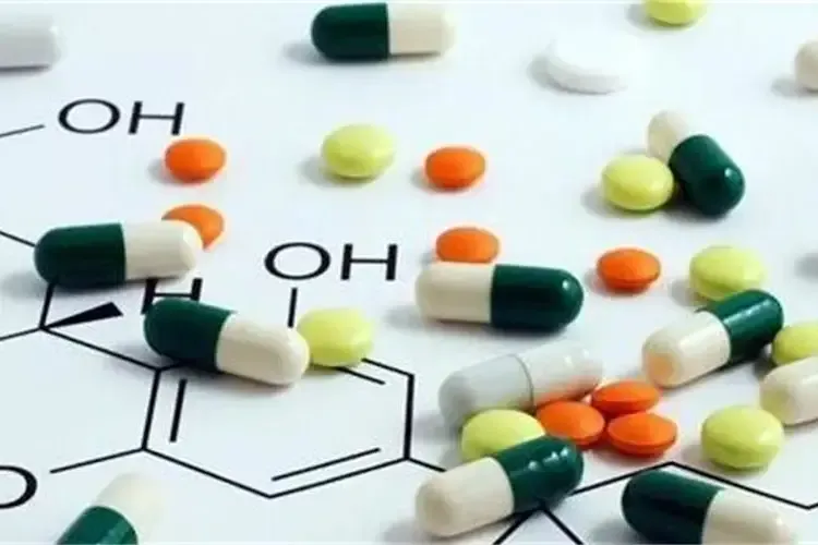 Hydrophobic Phase Collapse, AQ Reversed Phase Chromatography Columns and Their Applications